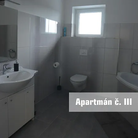 U Koupaliště Apartmán *
